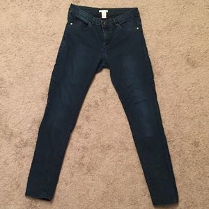 H&M Dark Skinny Jeans size 8